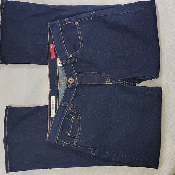X2 Quality Denim Womens  Curvy Bootcut Regular Rise Jeans  Size 31 - Picture 5 of 11